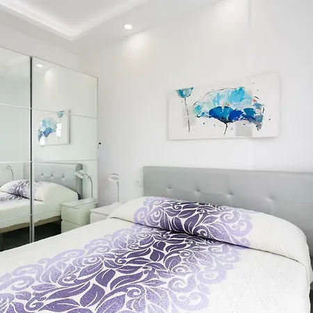 906 Luxury Paraiso Sea View *